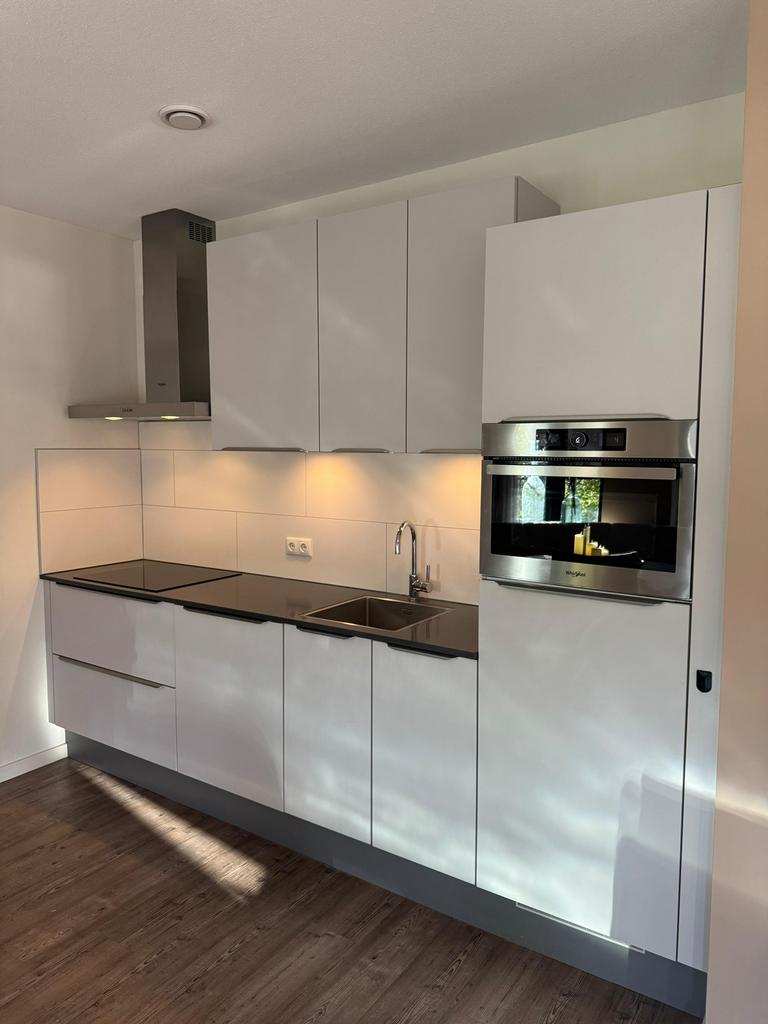Complete Zeer Nette Rechte Keuken + apparatuur GEDEMONTEERD, Huis en Inrichting, Keuken | Complete keukens, Ophalen of Verzenden