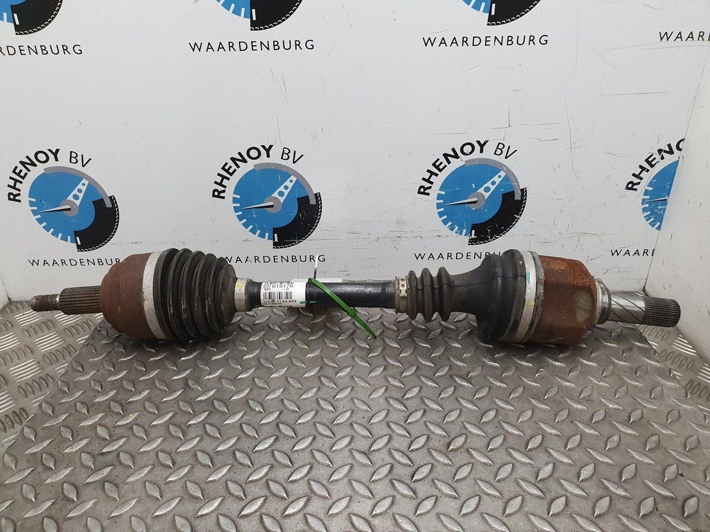 RENAULT LAGUNA AANDRIJFAS L 8200618176 2009, Ophalen of Verzenden, Gebruikt, Stiba lid