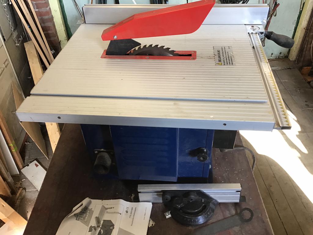 Zaagmachine, Ophalen, Zo goed als nieuw, Afkortzaag, 30 tot 70 mm