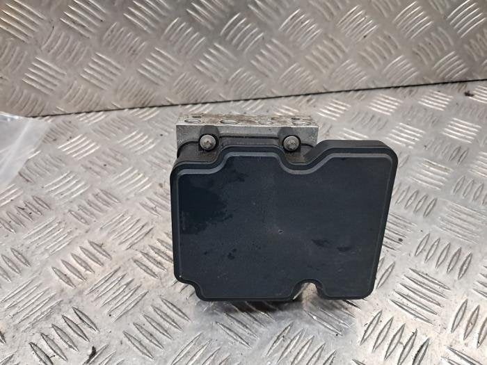 ABS Pomp van een Opel Corsa, Auto-onderdelen, Gebruikt, -, -, Opel