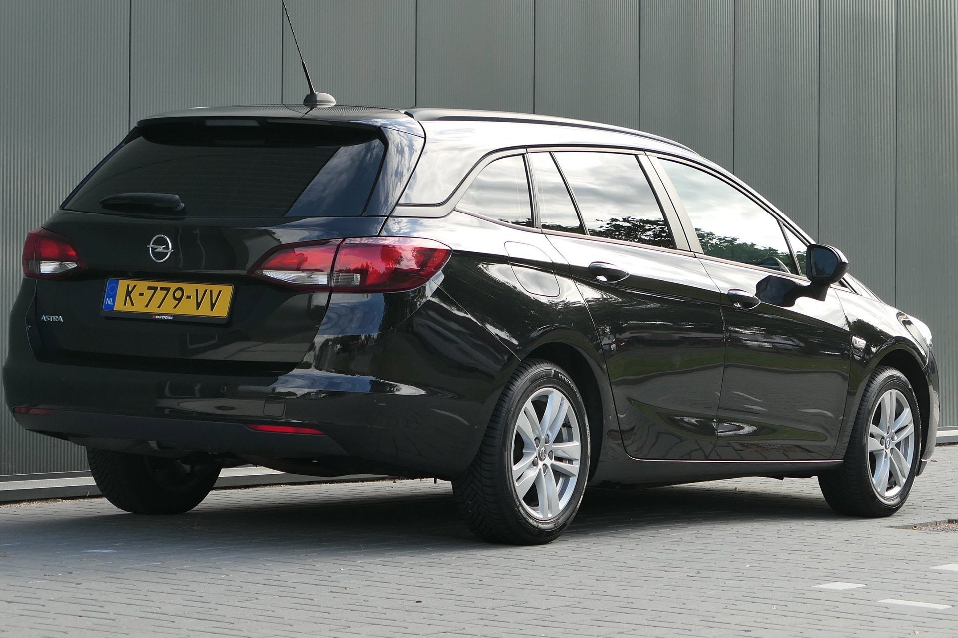 Opel Astra Sports Tourer 1.2 Edition NAP Navi Cruise Camera, Auto's, Opel, Voorwielaandrijving, Gebruikt, Euro 6, 1199 cc