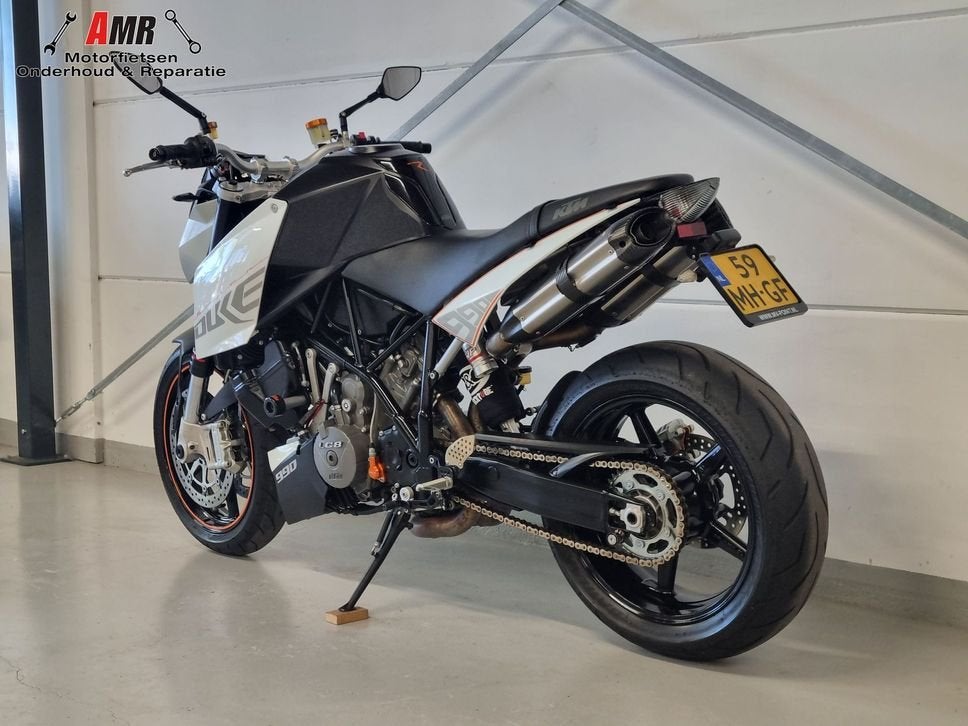 KTM 990 SUPER DUKE (bj 2008), 2 cilinders, KTM, Motorrijbewijs A, Bedrijf