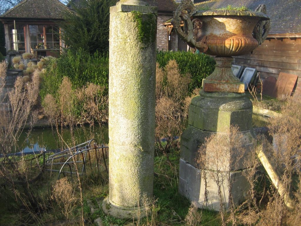 mooie oude natuurstenen zuil, Ophalen, Gebruikt