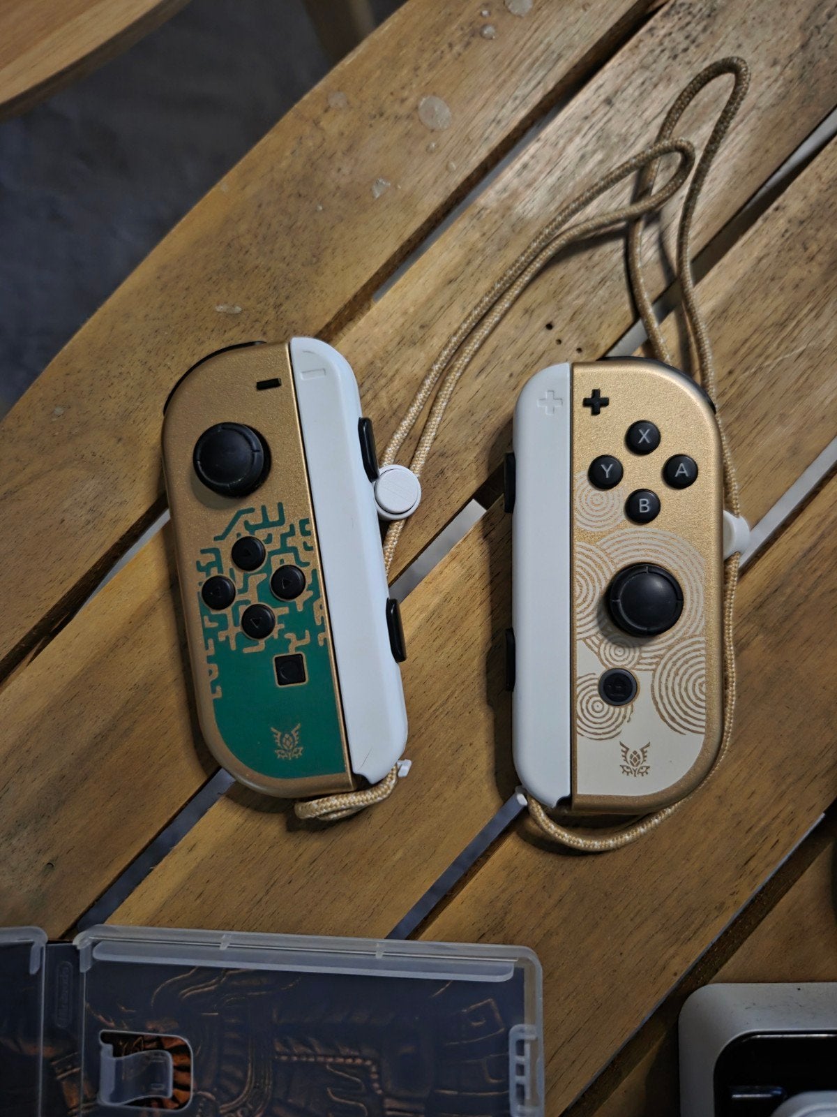 Foto 4 van Nintendo Switch OLED Zelda Tears of the Kingdom Editie