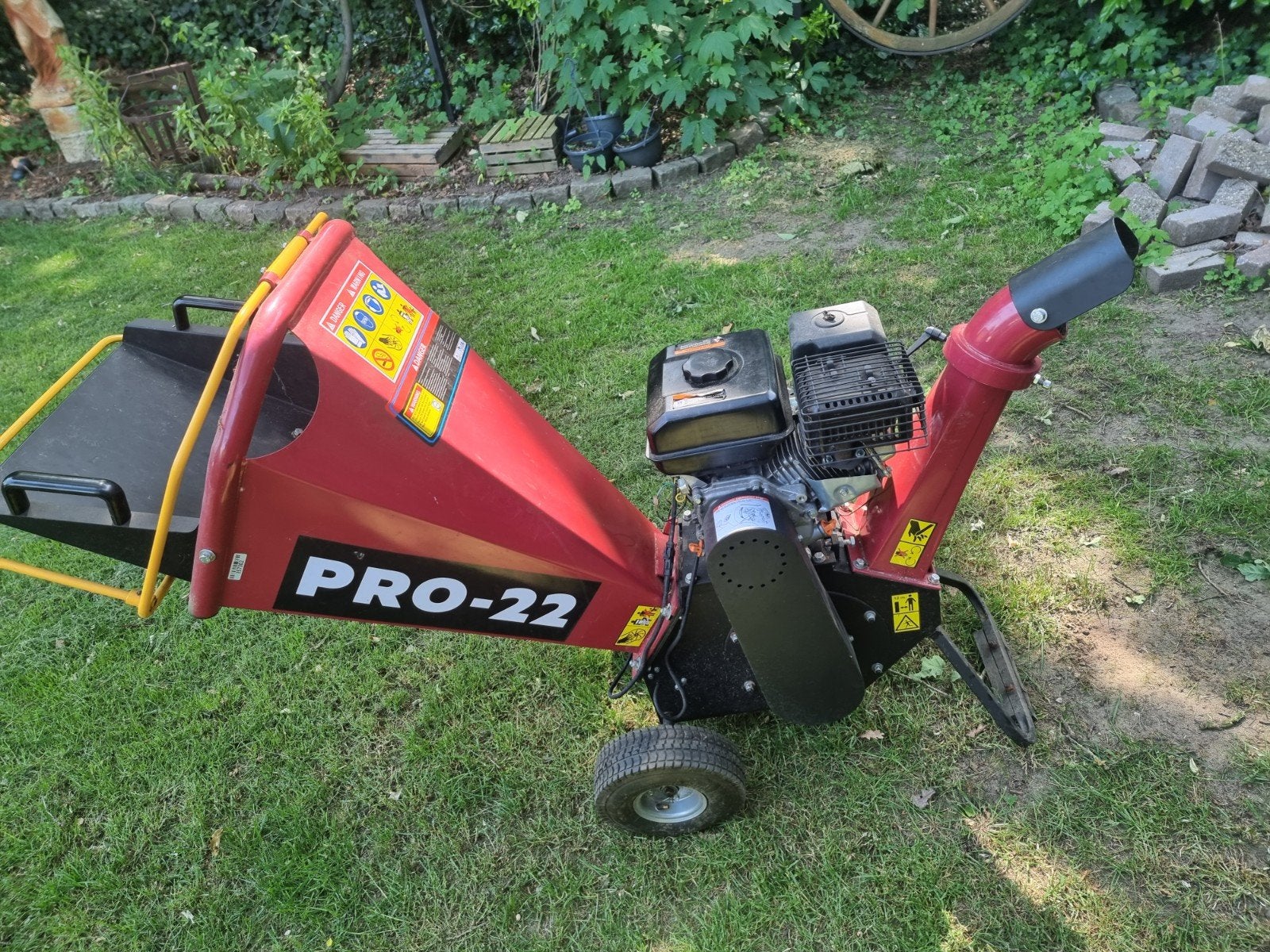 Houtversnipperaar PRO-22  Benzine - Zo goed als nieuw, Ophalen