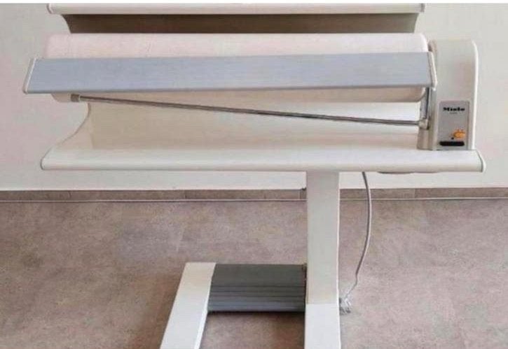 MIELE Strijkmachine, Mangel,  Strijkrol, Strijkpers., Witgoed en Apparatuur, Strijkijzers en Strijkplanken, Ophalen, Zo goed als nieuw