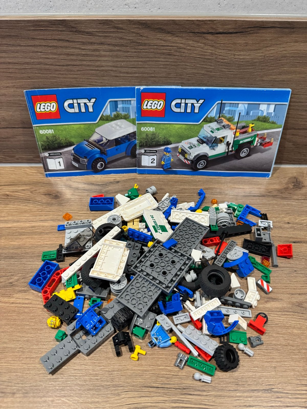 LEGO City 60081 Pick-up Takelwagen - complete set