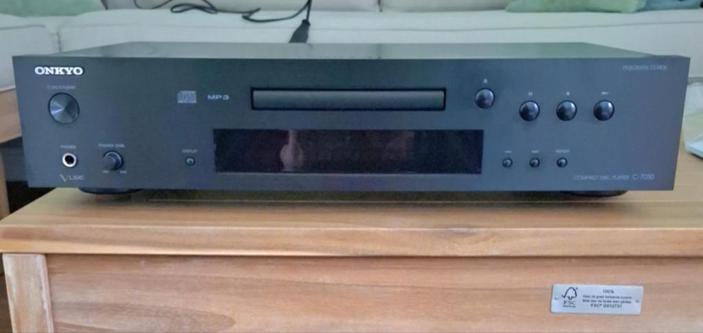 Cd speler Onkyo C7030 in zeer goede staat., Audio, Tv en Foto, Blu-ray-spelers, Ophalen of Verzenden, Zo goed als nieuw, Overige merken