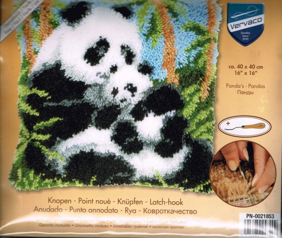 Cado SALE vervaco knooppakket kussen  PANDA met JONG, Hobby en Vrije tijd, Ophalen of Verzenden, Nieuw, Overige typen