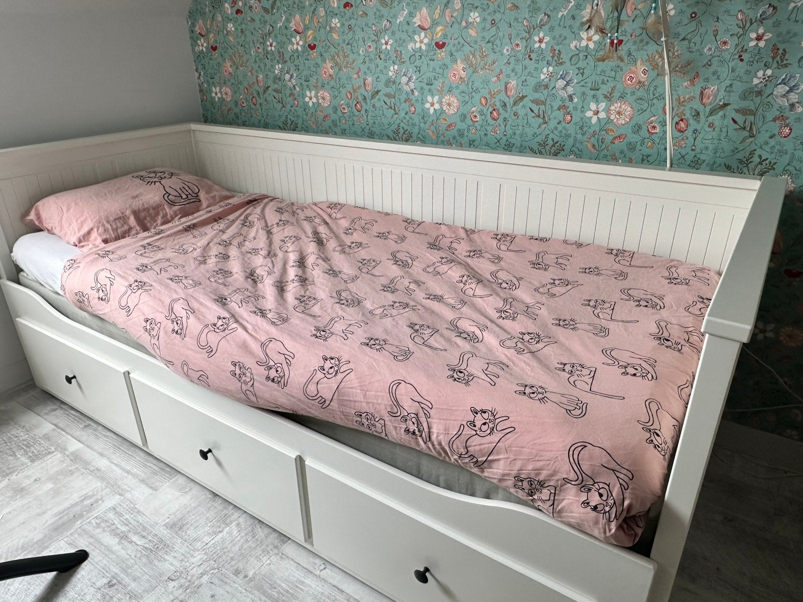 Ikea bed Hemnes uitschuifbaar met drie lades, Ophalen, Gebruikt, Eenpersoons, Wit