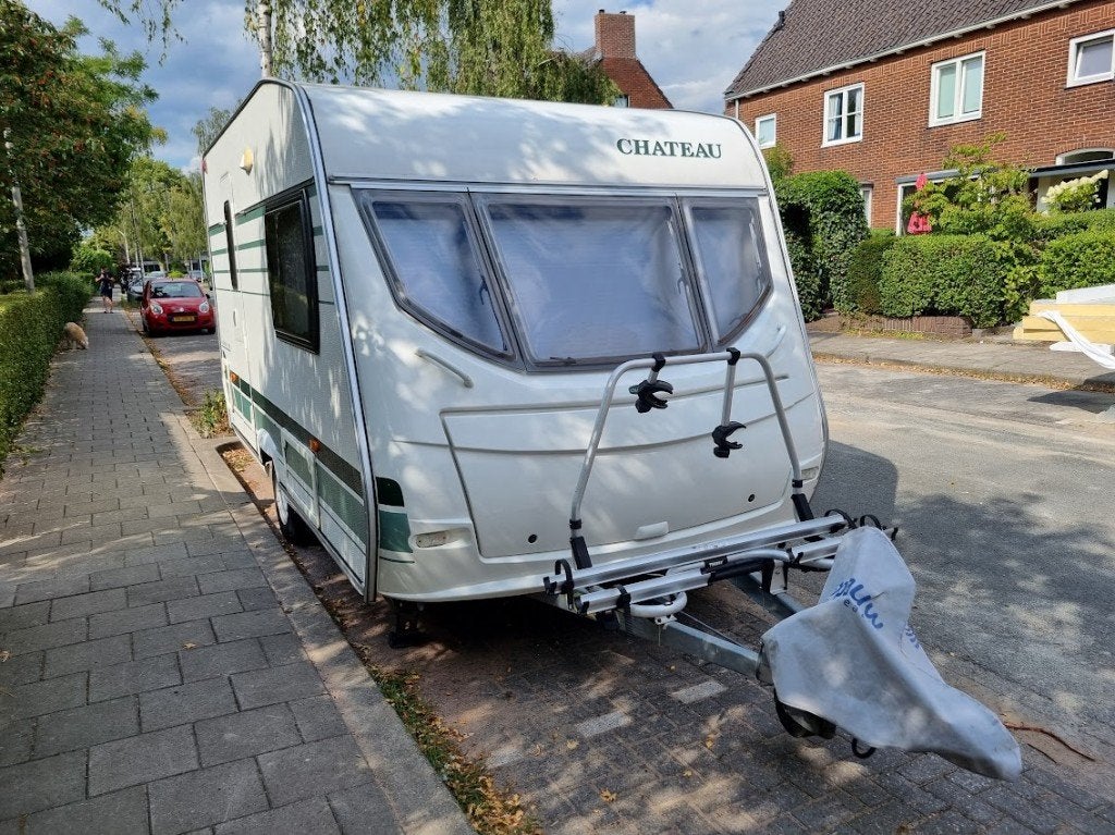 Caravan Chateau Calista 390 HU, Caravans en Kamperen, Kachel, Chateau, Rondzit, Omvormbare zithoek
