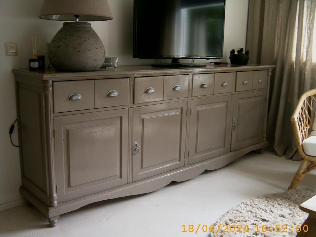 Dressoir XXL TV meubel 245 L x 92 H x 45 D Taupe wand kast, Ophalen, Gebruikt, Met deur(en), 200 cm of meer