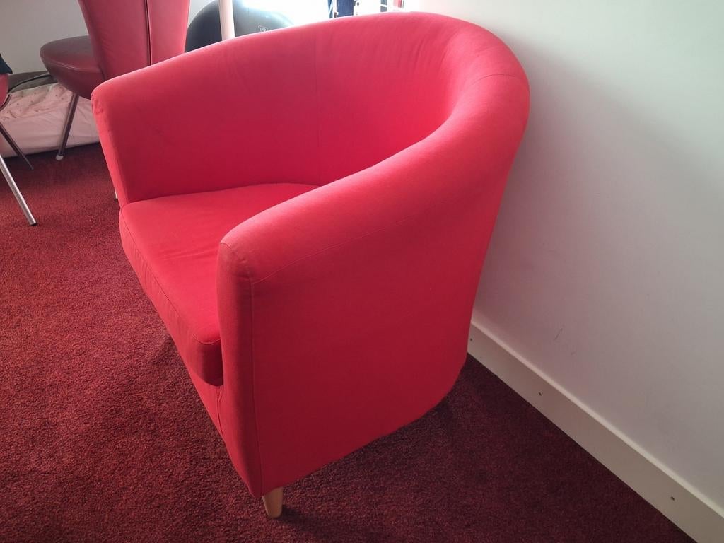 IKEA stoel, rood, lichte verkleuring door zon, Ophalen, Gebruikt, Rood, Eén