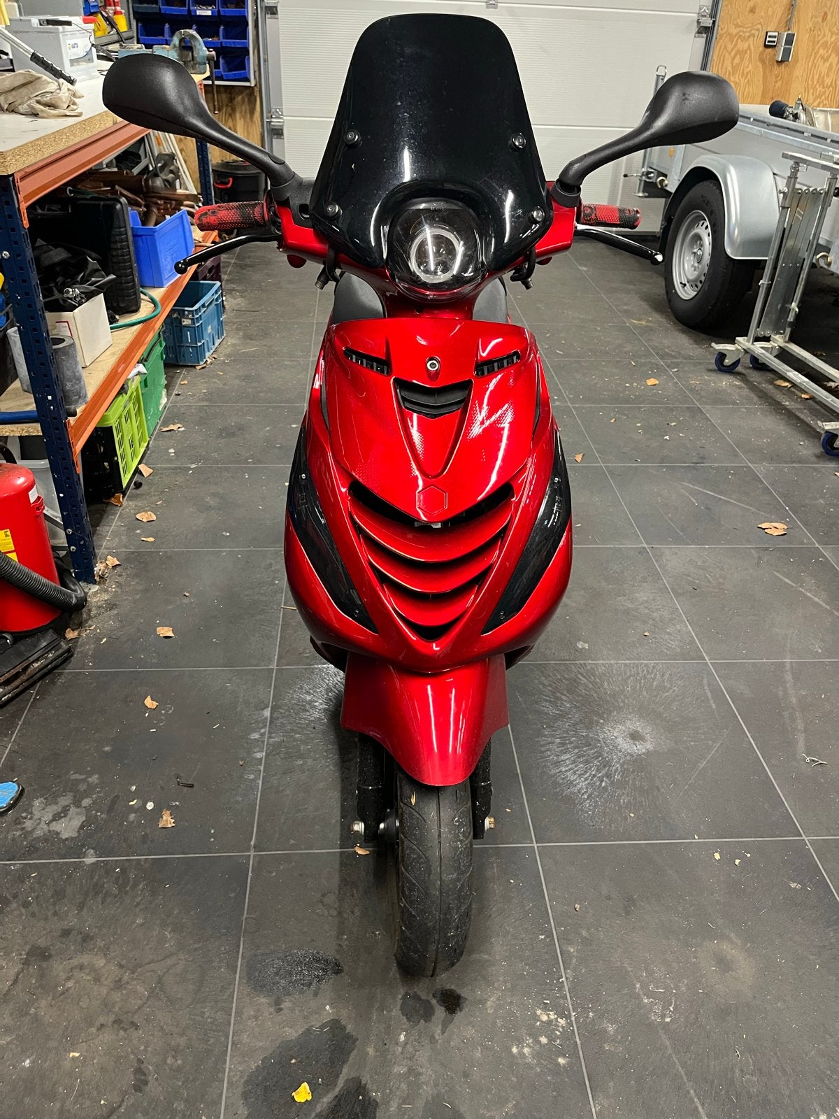Piaggio Zip Scooter - Rood, Goed Onderhouden, Fietsen en Brommers, Ophalen, Gebruikt, Maximaal 45 km/u, Zip