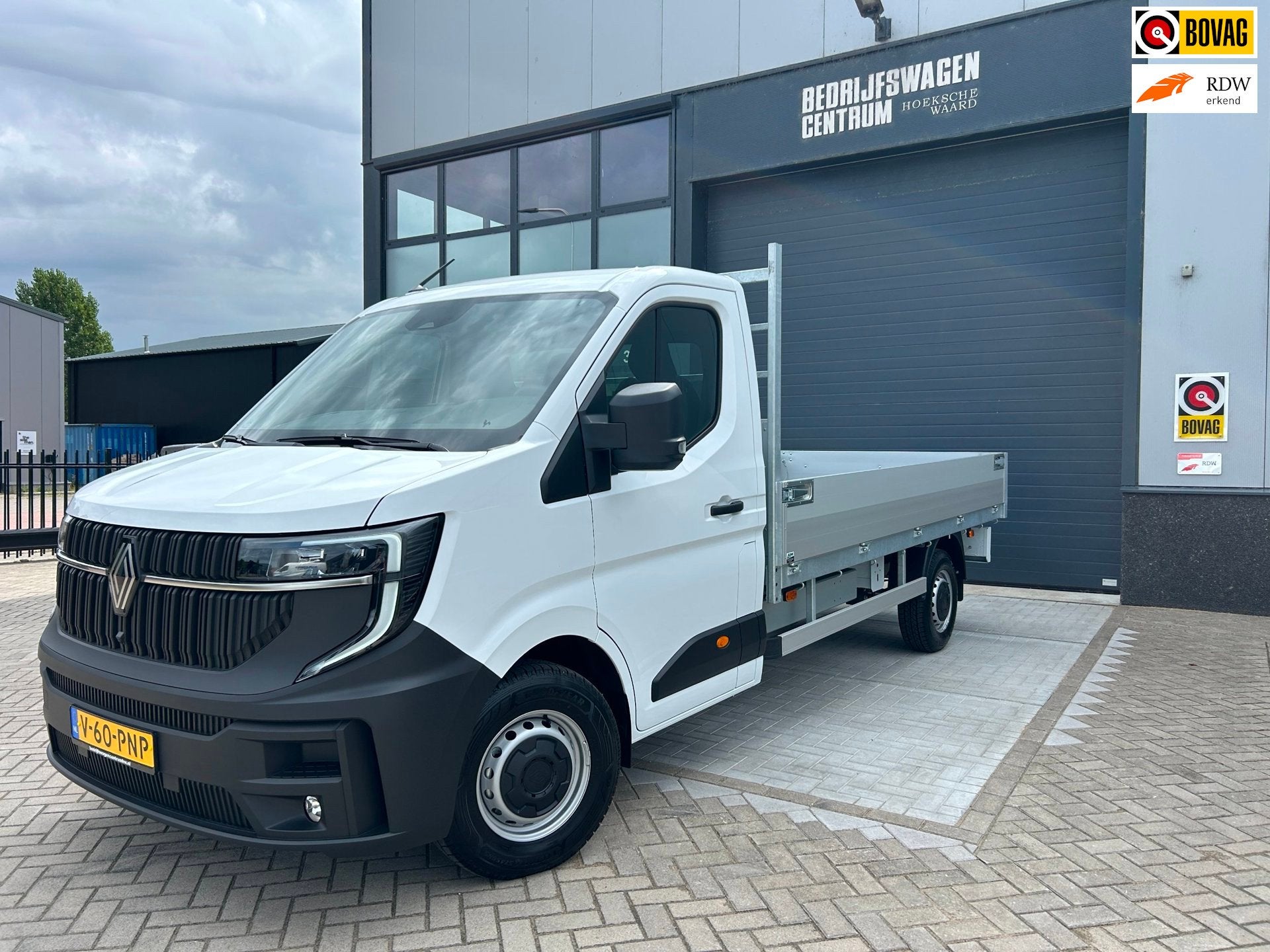 Renault Master E-Tech T35 Long Range 87 kWh Open laadbak 386, Auto's, 12 maanden, Gebruikt, 143 pk, Renault