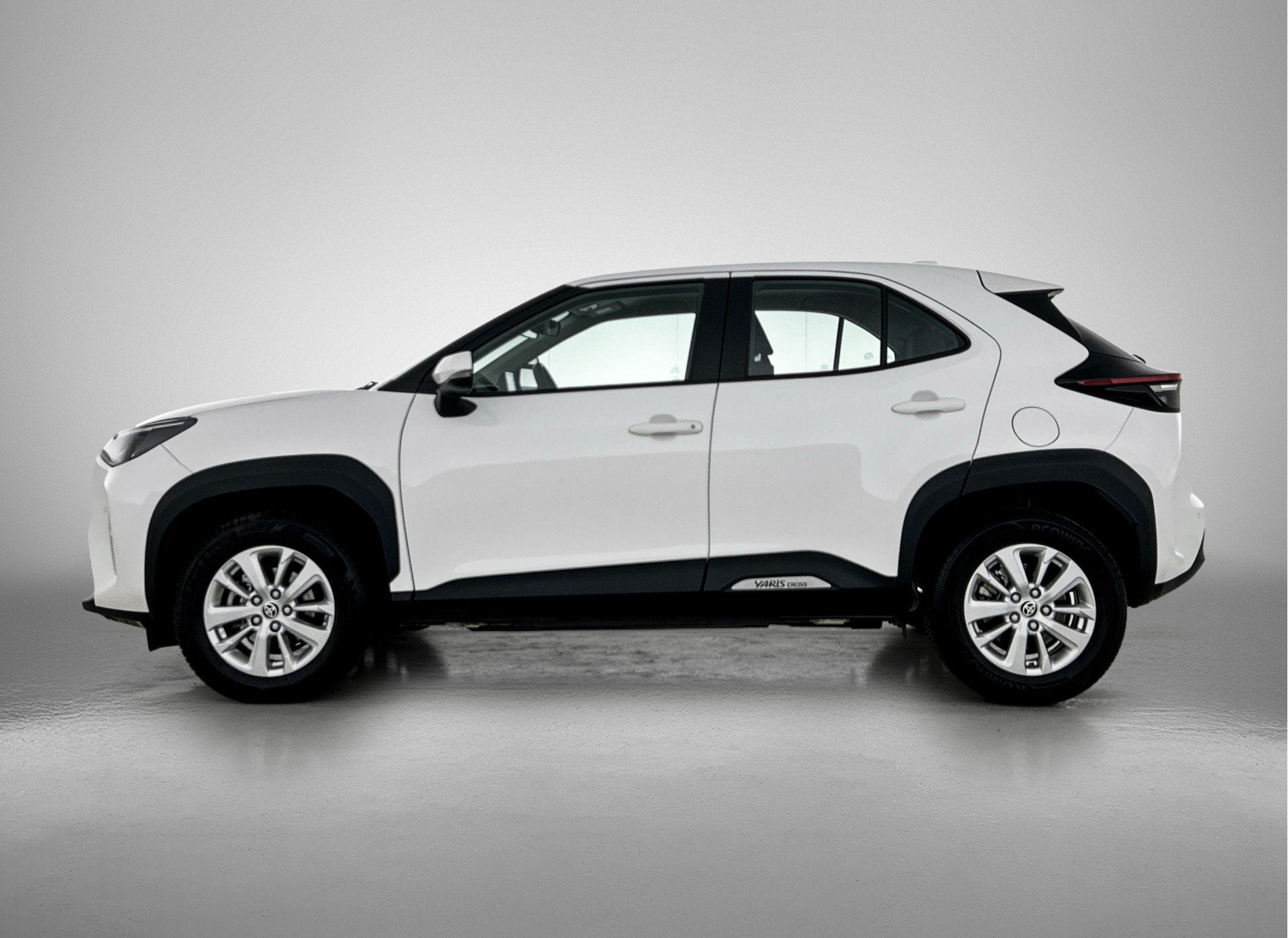 Toyota Yaris Cross 1.5 Hybrid Business | Parkeersensoren | K, Auto's, 12 maanden, Stof, Gebruikt, 116 pk