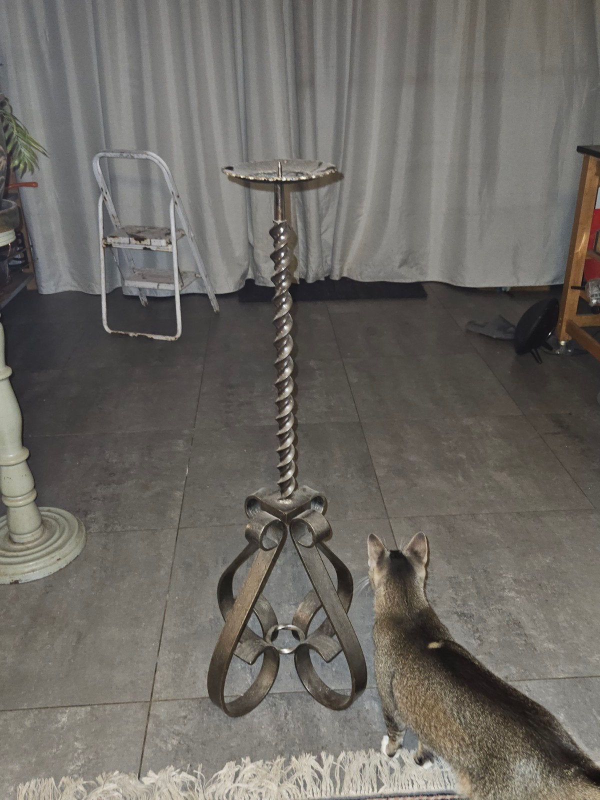 grote zware smeedijzer kandelaar, Ophalen, Zo goed als nieuw, 105 cm, Metaal