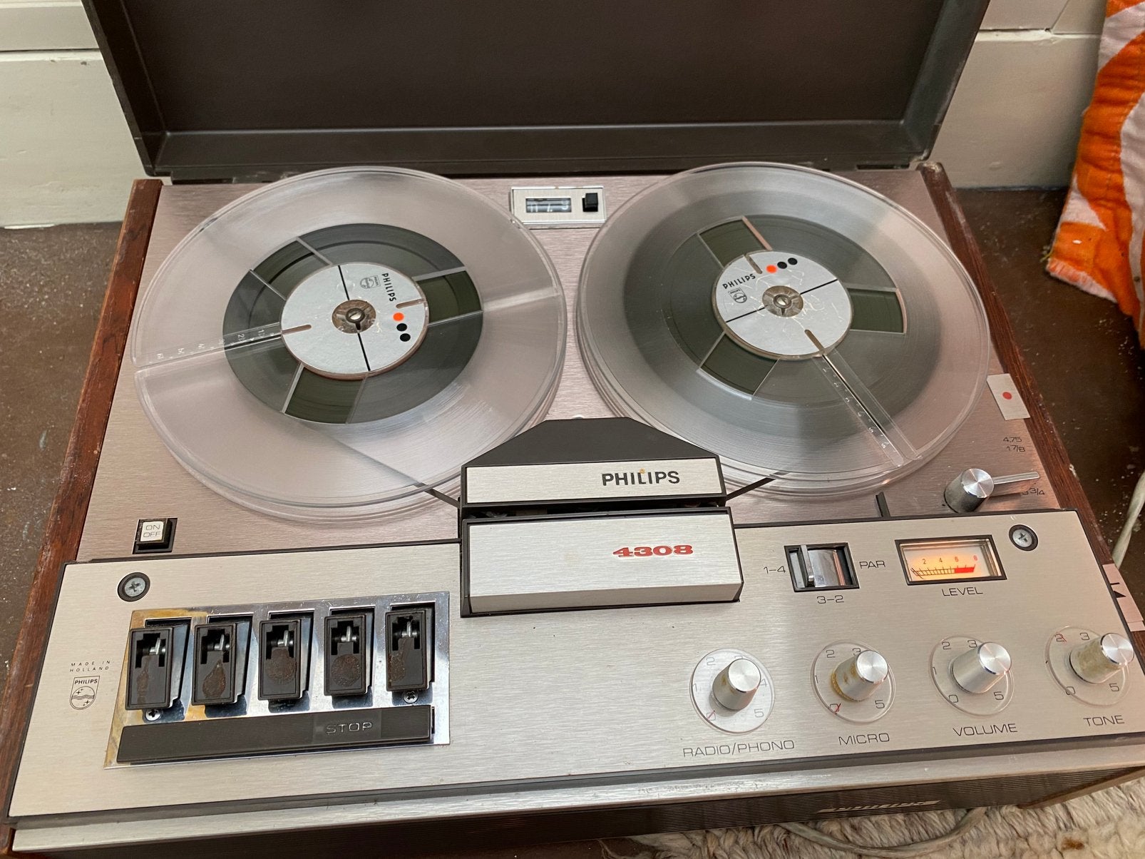 Philips bandrecorder met 15 geluidsbanden., Ophalen of Verzenden, Bandrecorder, Met banden