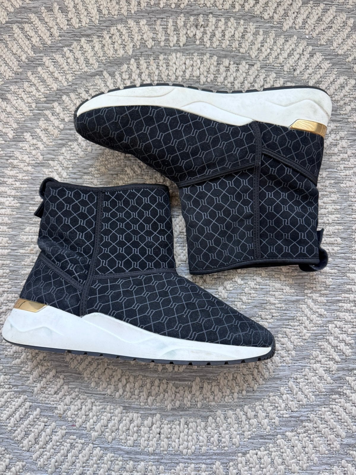 38 River Island voering enkellaarsjes LEREN sneakers monogra, Ophalen of Verzenden, Zo goed als nieuw, Zwart