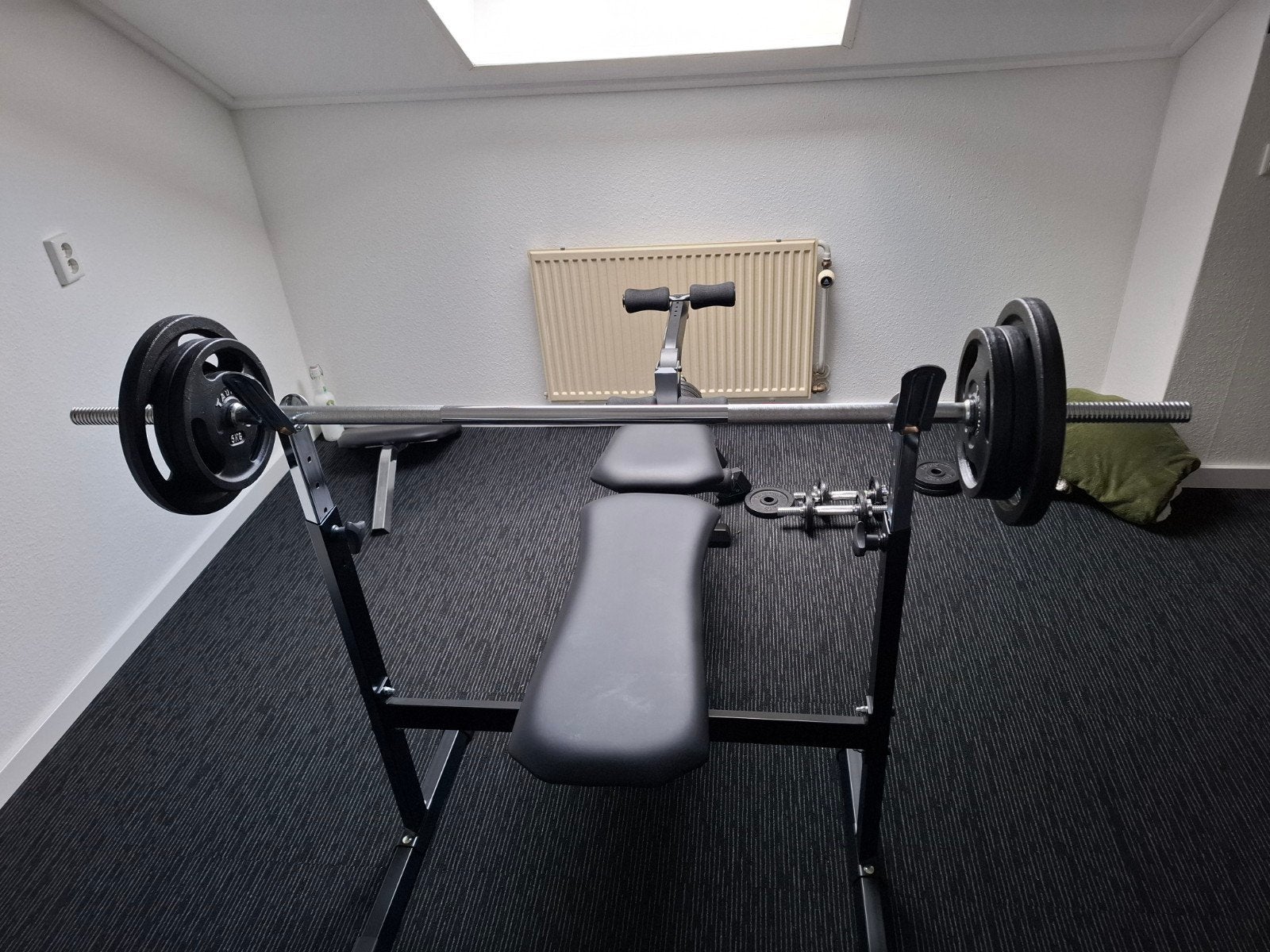 Kettler Primus Fitnessbank met Halterset en Gewichten, Ophalen, Gebruikt, Benen, Fitnessbank