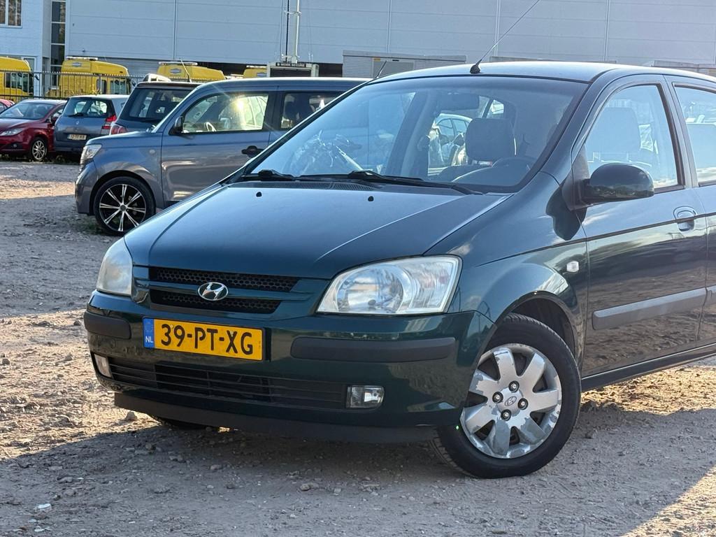 Hyundai Getz 1.3i Dynamic/ AUTOMAAT/ LAAG KM, Metallic lak, 4 cilinders, Bedrijf, Getz