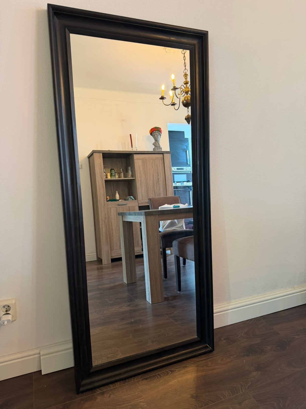 Grote IKEA HEMNES spiegel (zwartbruin) - In zeer goede staat, Huis en Inrichting, Woonaccessoires | Spiegels, Ophalen, Zo goed als nieuw