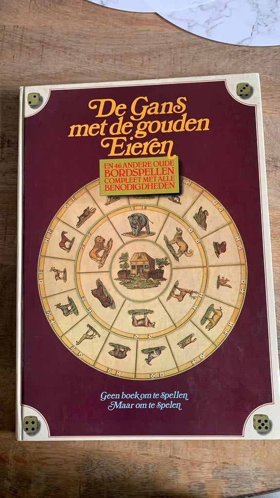 De gans met de gouden eieren en 46 oude bordspellen, Ophalen of Verzenden, Gebruikt