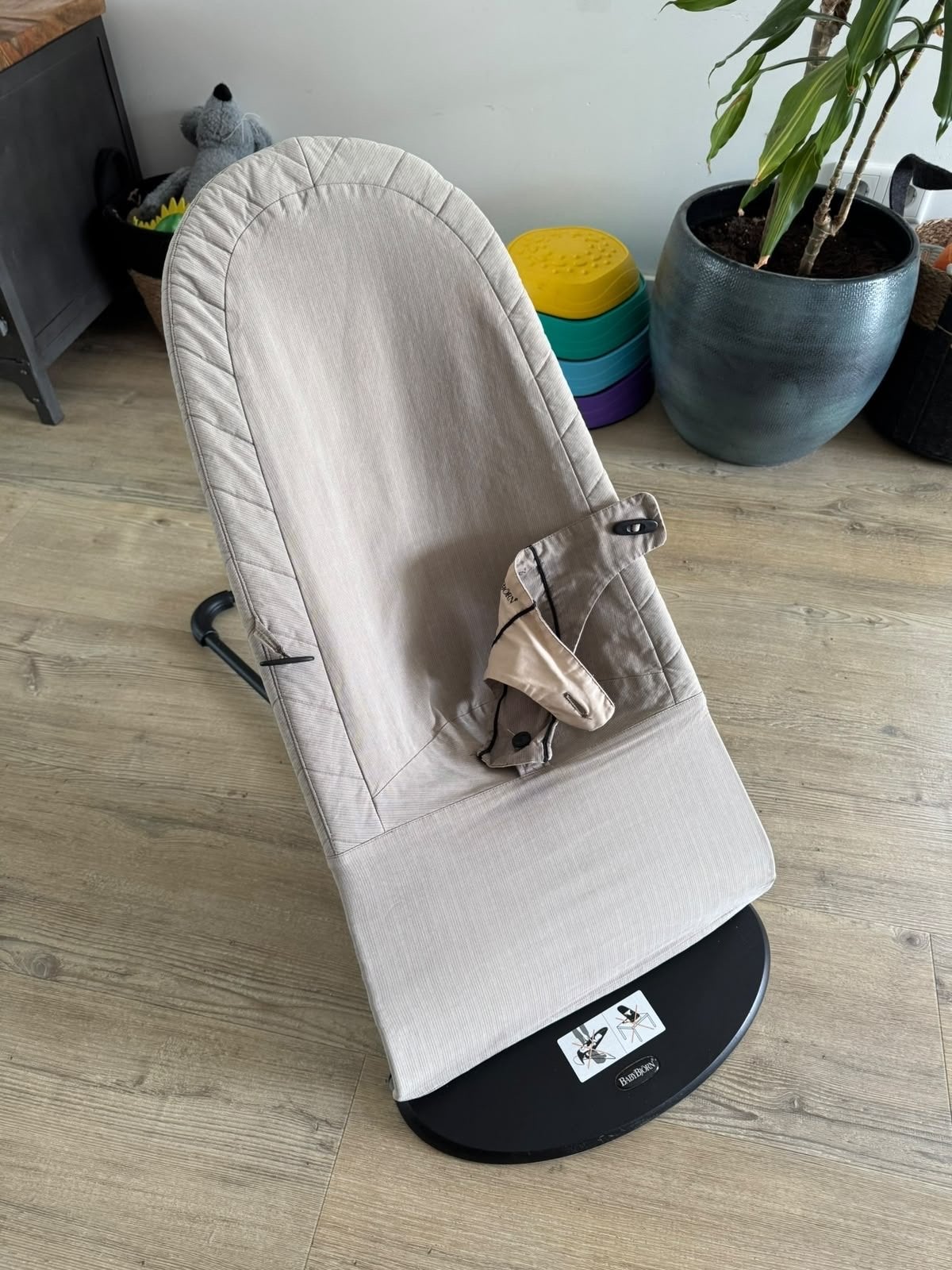 BabyBjörn Wipstoel Bliss - Beige/Grijs, Kinderen en Baby's, Ophalen, Zo goed als nieuw