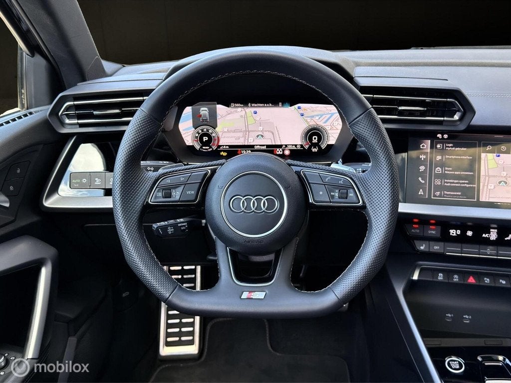Audi A3 sportback 35 TFSI 3x S-Line|Leer|Pano|ACC|Blackstyle, Auto's, 4 cilinders, 150 pk, Zwart, Leder