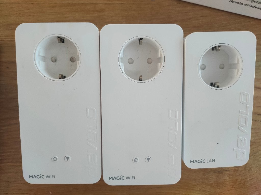 Devolo wifi versterkers, Computers en Software, WiFi-versterkers, Ophalen of Verzenden, Gebruikt, Devolo