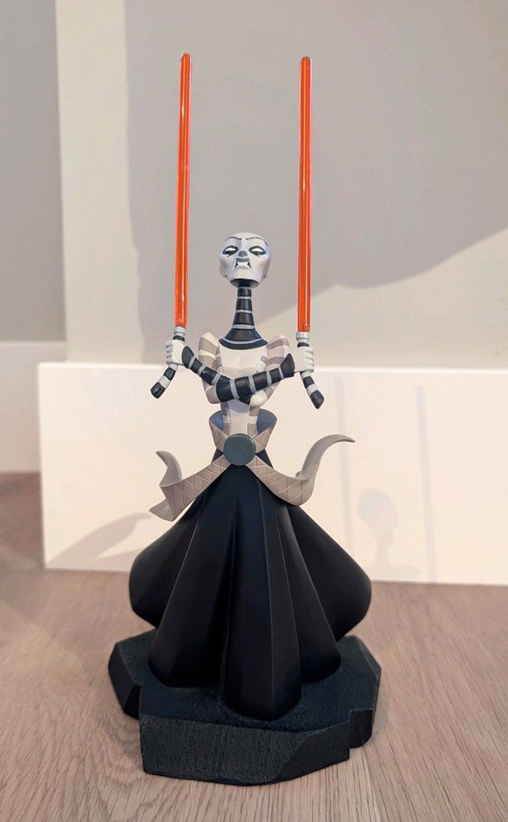 Clone Wars Asajj Ventress animated maquette, Ophalen, Gebruikt