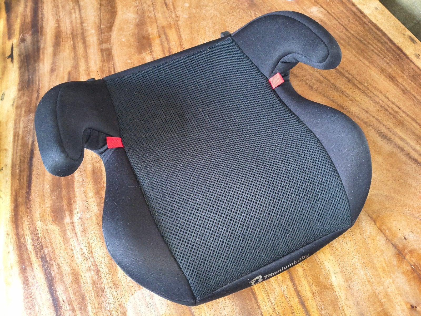 Titaniumbaby zitverhoger 22-36 kg, Ophalen, Gebruikt, Isofix