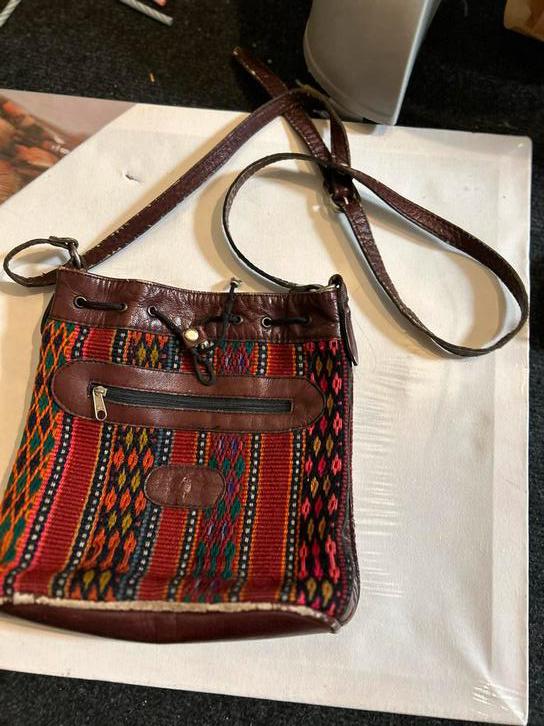 Antieke kinderen Iraanse Tas - Handgemaakt met Uniek Patroon, Sieraden, Tassen en Uiterlijk, Ophalen of Verzenden, Gebruikt, Overige kleuren