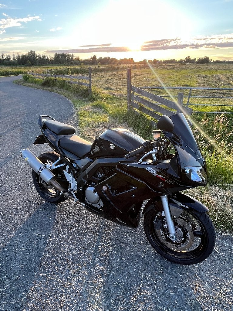 Suzuki SV650S, 2 cilinders, Motorrijbewijs A, Meer dan 35 kW, Handgeschakeld