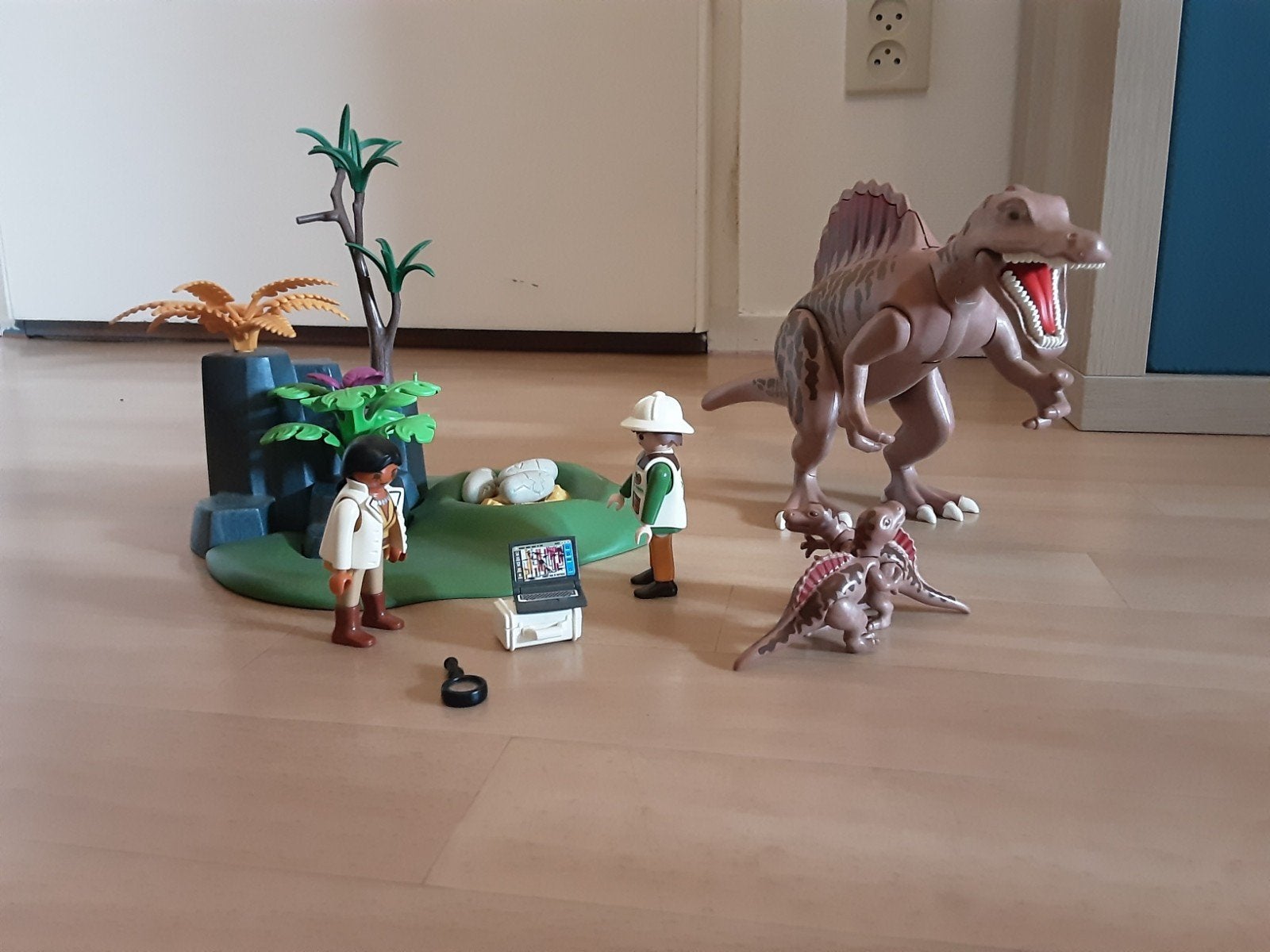 Playmobil 4174 Spinosaurus met baby's en onderzoekers, Kinderen en Baby's, Speelgoed | Playmobil, Ophalen of Verzenden
