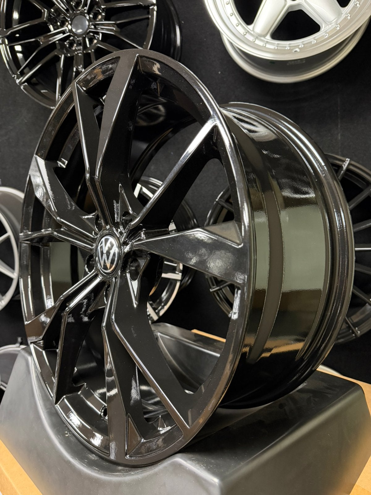 19 inch velgen voor Volkswagen Misano R-LINE 5x112 T-roc Gol, Auto-onderdelen, Banden en Velgen, 19 inch, Velg(en), Nieuw, Ophalen of Verzenden