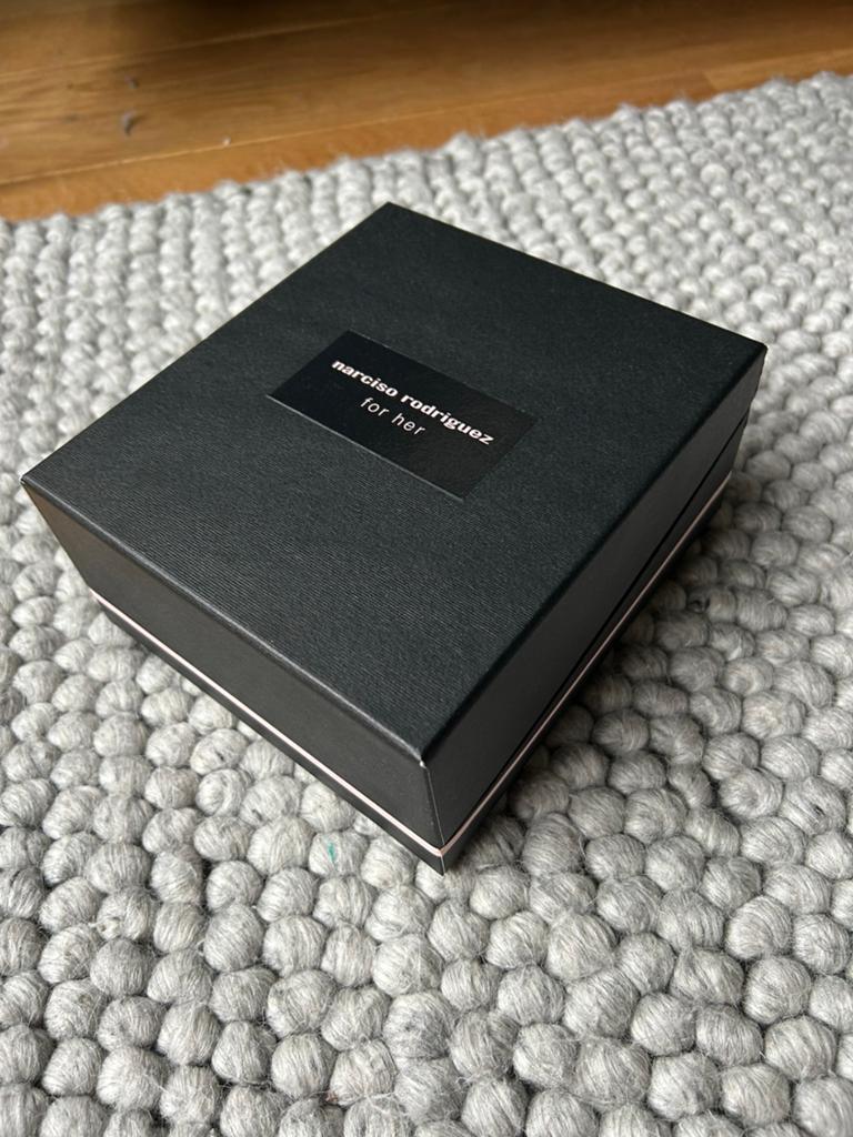 Parfum Narciso Rodriguez, Sieraden, Tassen en Uiterlijk, Uiterlijk | Parfum, Ophalen of Verzenden, Gebruikt