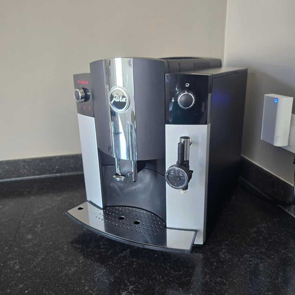 Jura Impressa C65 Koffiemachine - Zo goed als nieuw, Witgoed en Apparatuur, Koffiezetapparaten, Ophalen, Info@jura.com, Jura, Koffiemachine