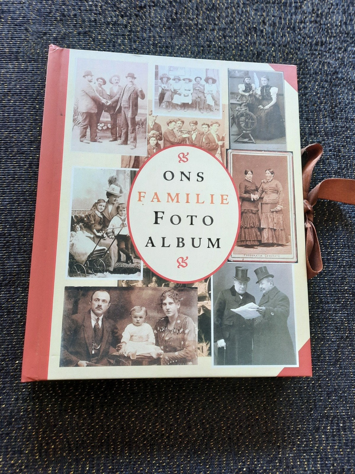 Nostalgisch Familie Fotoalbum - Nieuwstaat, Ophalen of Verzenden, Nieuw