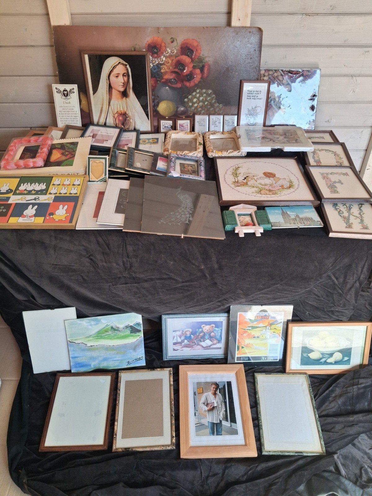 Fotolijsten, 48 stuks. Bananendoos vol!, Diversen, Rommelmarktspullen, Ophalen, Zo goed als nieuw