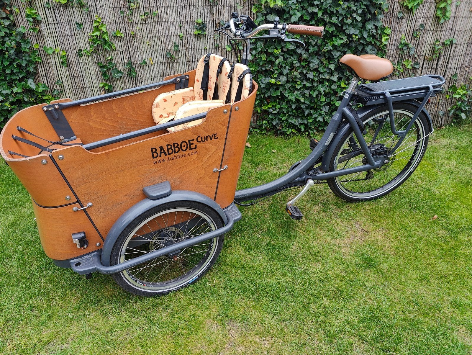 Babboe Curve Elektrische Bakfiets, Fietsen en Brommers, Fietsen | Bakfietsen, 4 kinderen of meer, Gebruikt, Elektrisch, Schijfrem