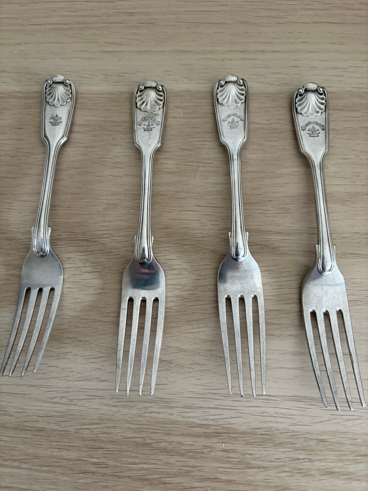 4 antieke vorken gemerkt, Ophalen of Verzenden