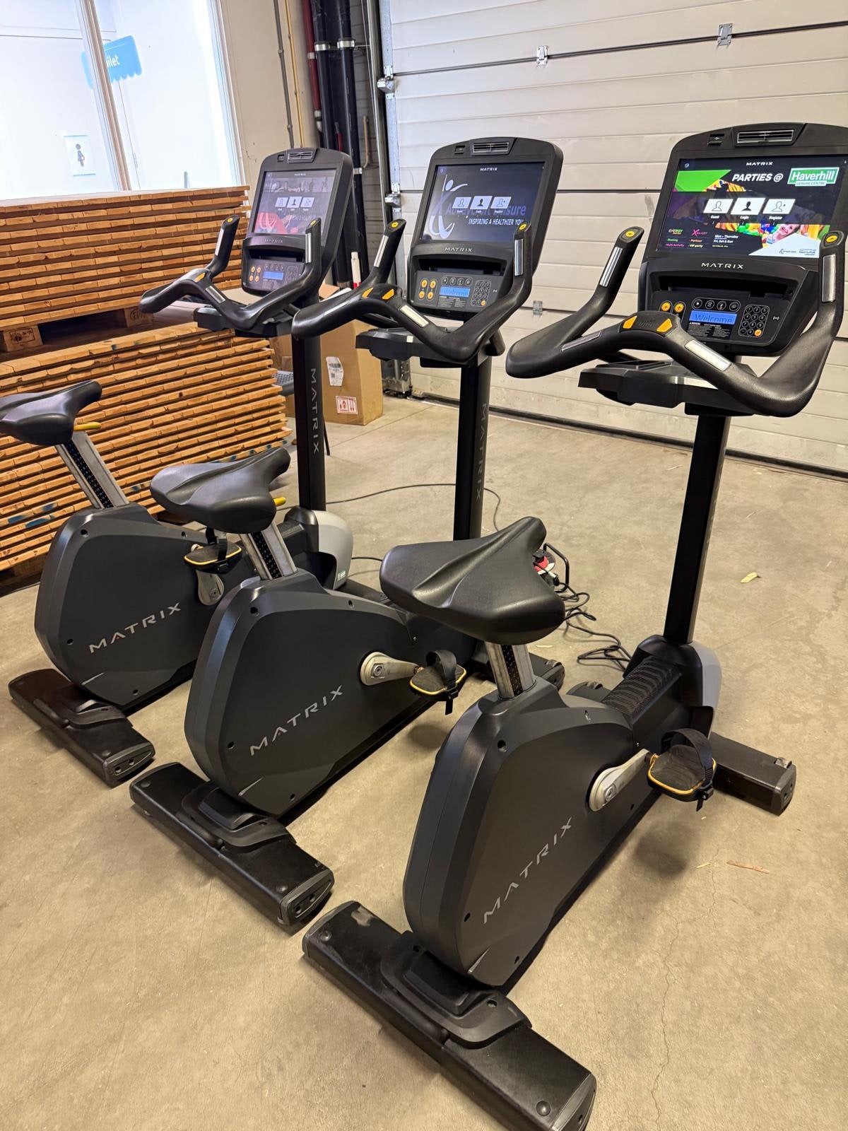 Matrix U7XE upright bike