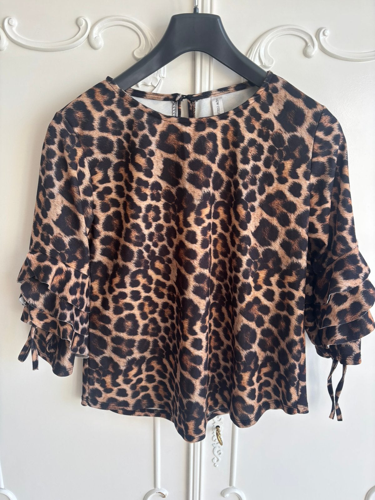 Nieuw tijgerprint blouse New Collection maat M 38, Ophalen of Verzenden, Nieuw, Maat 38/40 (M), Bruin