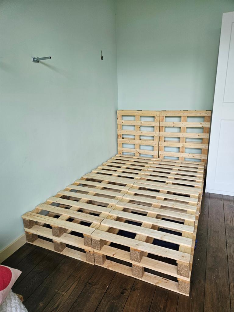 Pallet houten bed 140x200 cm - 10 losse pallets, Gebruikt, Beige, Tweepersoons, Industrieel, Modern