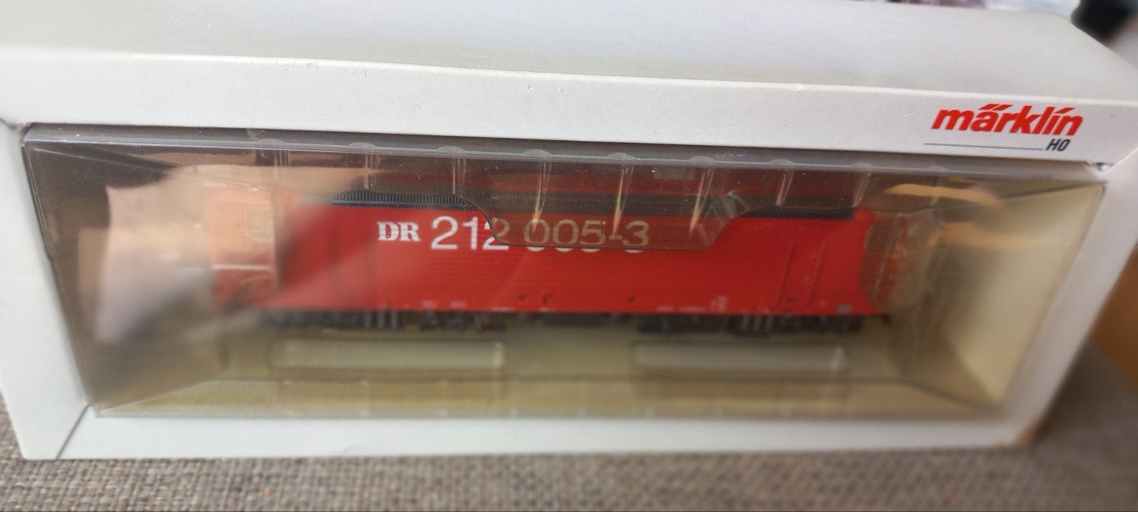 Te koop marklin  lok BR 212 ho Digitaal Wisselstroom, Hobby en Vrije tijd, Modeltreinen | H0, Wisselstroom, Locomotief, Verzenden