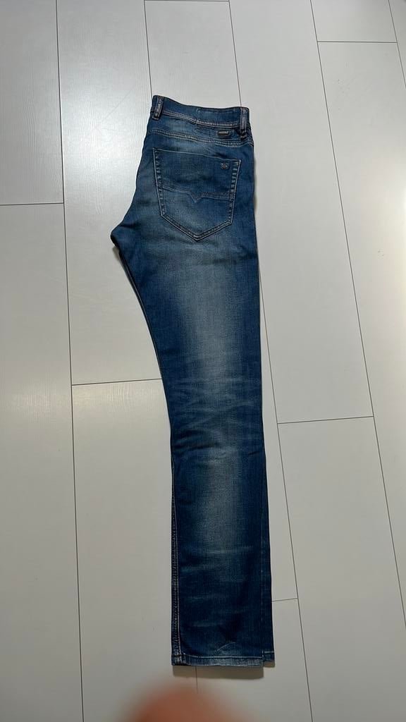 Diesel spijkerbroek 32/, Ophalen of Verzenden, Zo goed als nieuw, Overige maten, Blauw