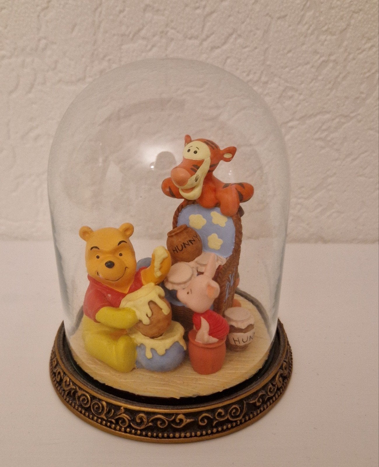 Leuk beeldje(globe) van Winnie the Pooh

Originele verpakkin, Ophalen of Verzenden, Winnie de Poeh of vrienden, Zo goed als nieuw
