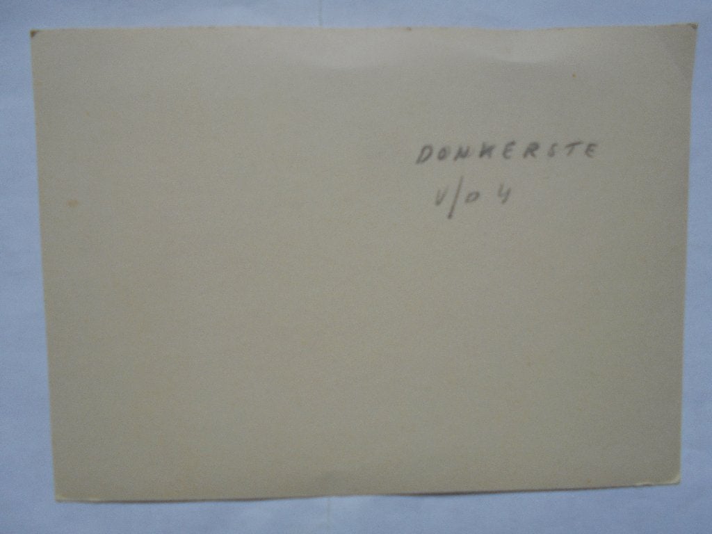 Zendmasten met gebouw, 'Waar de AVRO  ether golven ontstaan', Gebruikt, Foto, Ophalen of Verzenden, Voor 1940
