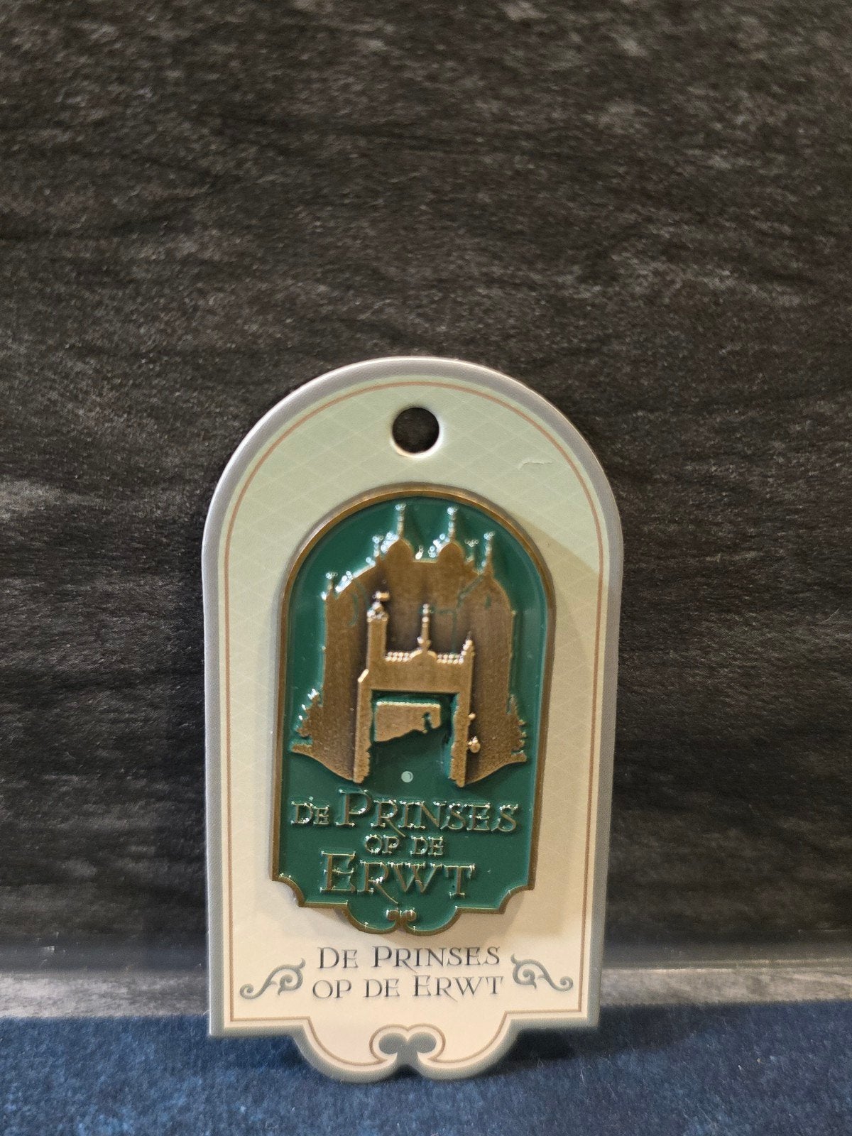 Efteling Pin - De Prinses op de Erwt, Ophalen of Verzenden, Nieuw, Button of Speldje